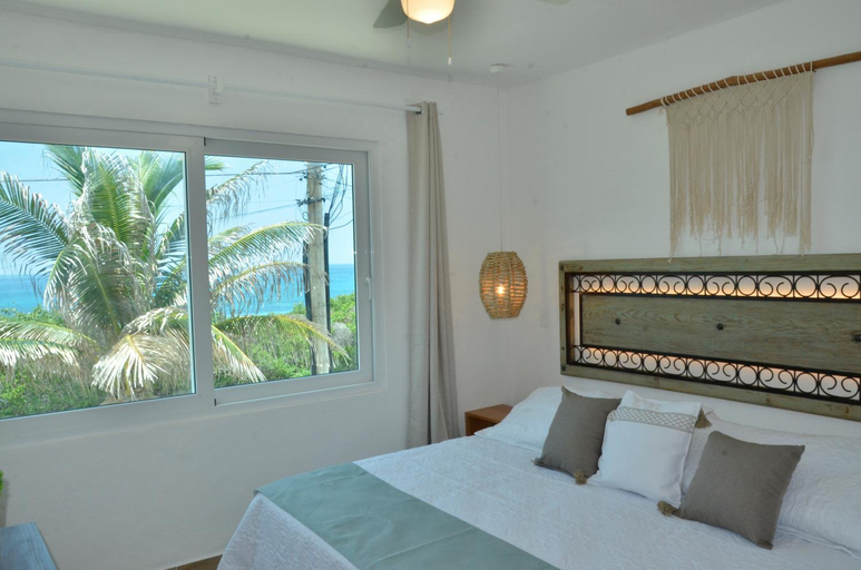 Bedroom 2, AR Ocean View Apartments, Isla Mujeres