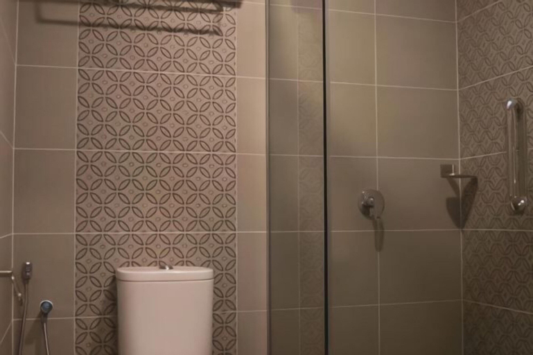 Bathroom 6