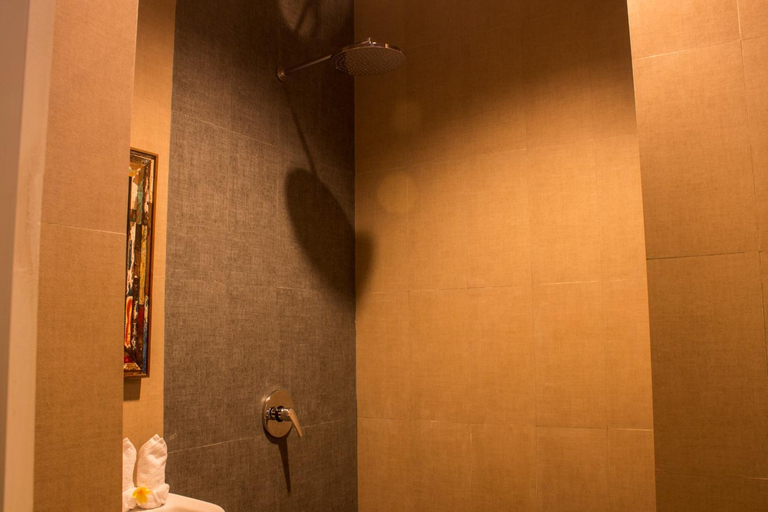 Bathroom 4