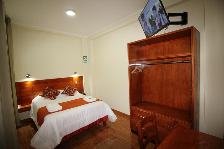 Shower 2, Munayki Hotel, Tacna