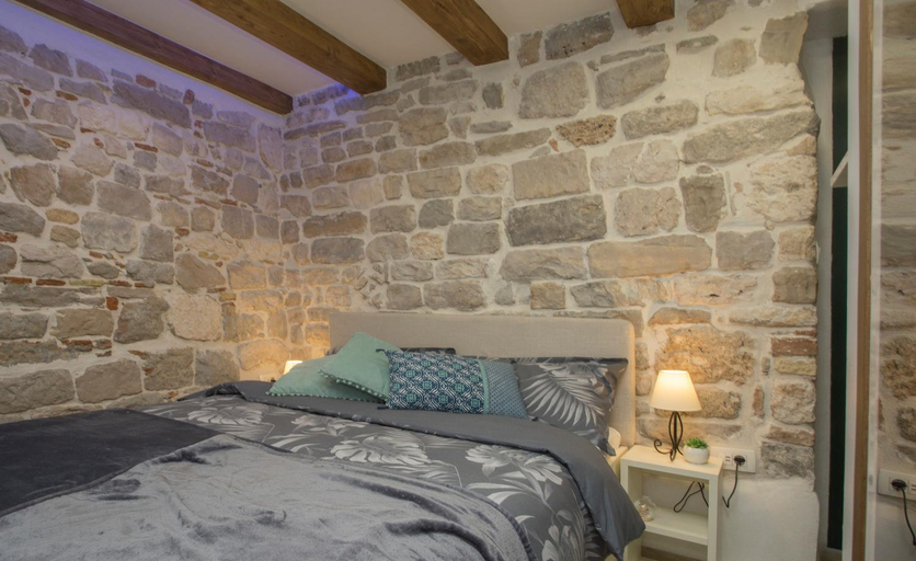 Others 5, Old Center Cozy Room, Split