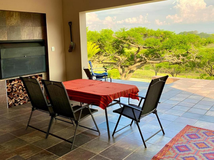 Others 4, Tranquility-Ukuthula Game Farm Guesthouse with Hot Tub, Uthukela