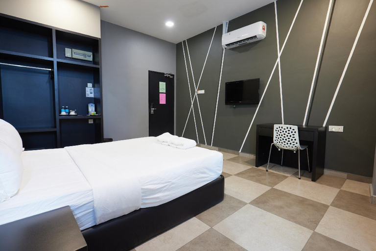 Bedroom 5