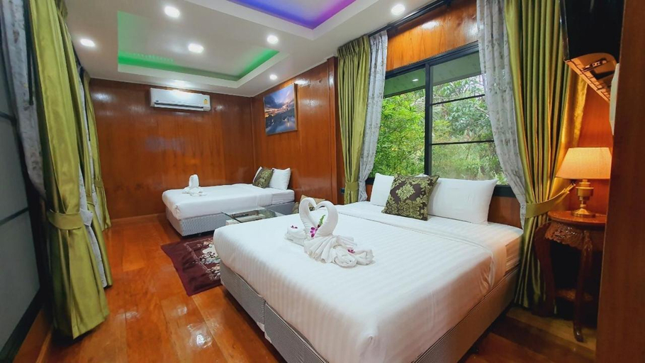Bedroom 9