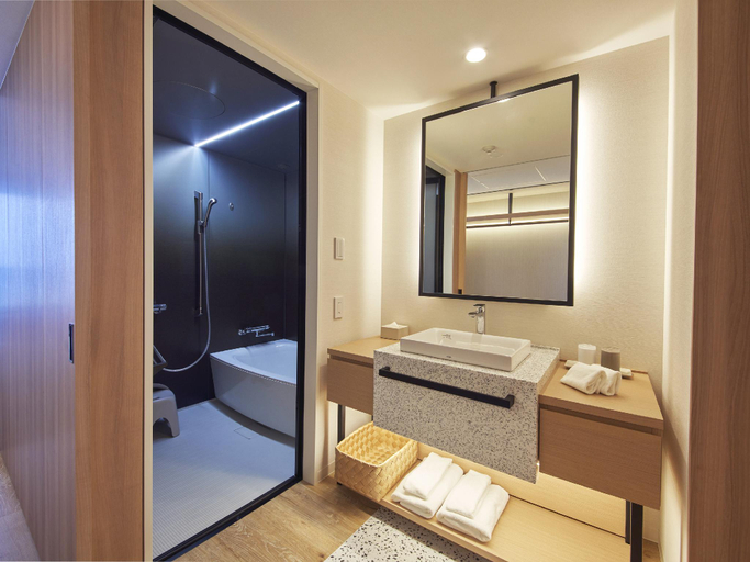 Bathroom 15