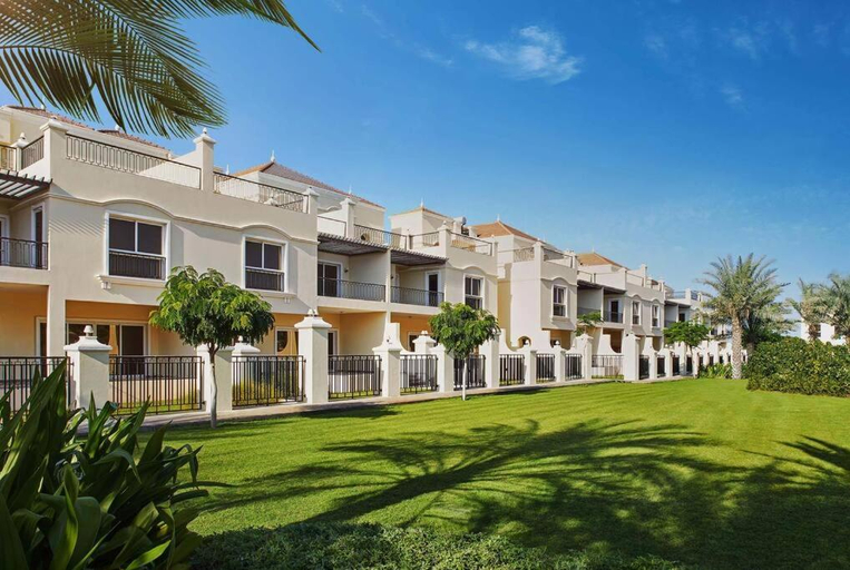 Others 2, Cozy Villa with Pool Access, Ras Al Khaimah