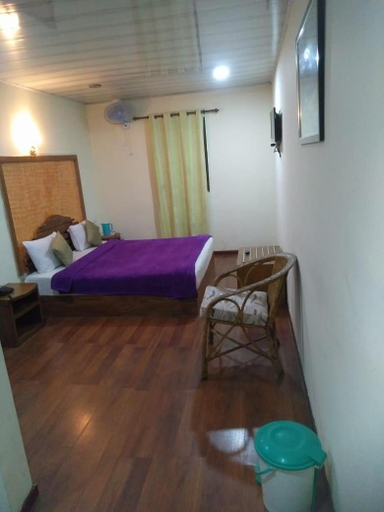 Bedroom 5, Red Star Holidays, Idukki