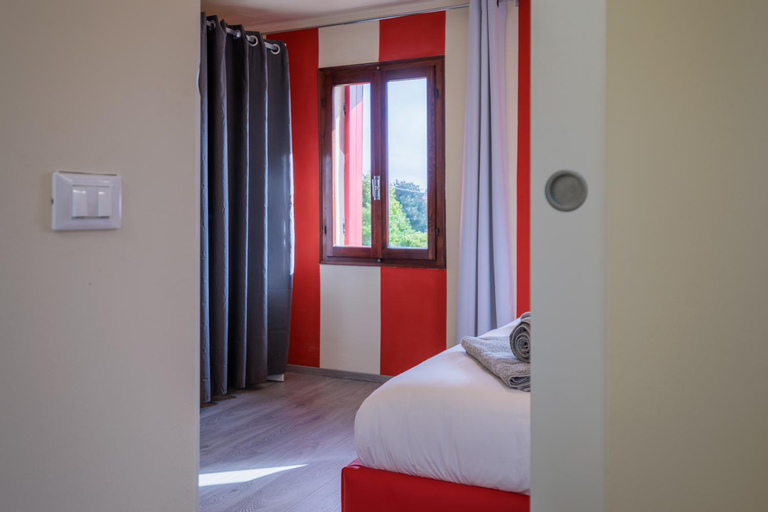 Bedroom 26