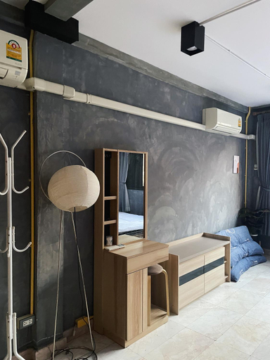 Others 3, Brio Cafe and Hostel, Khlong San