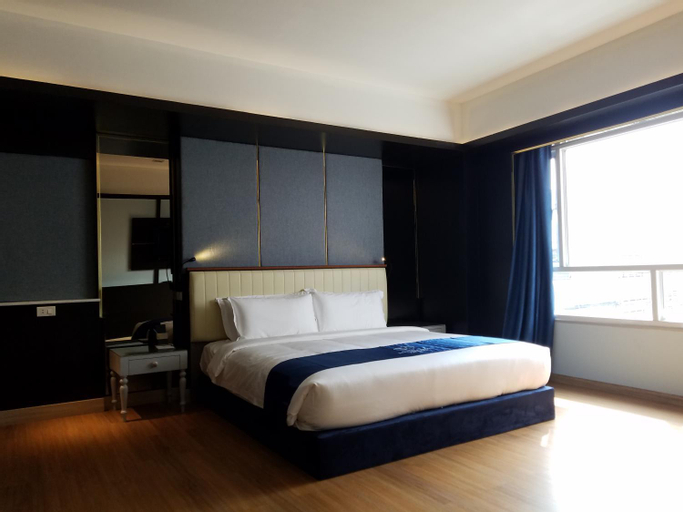 Bedroom 16