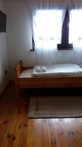 Others 4, Zajazd Gora Sw. Anny, Strzelce