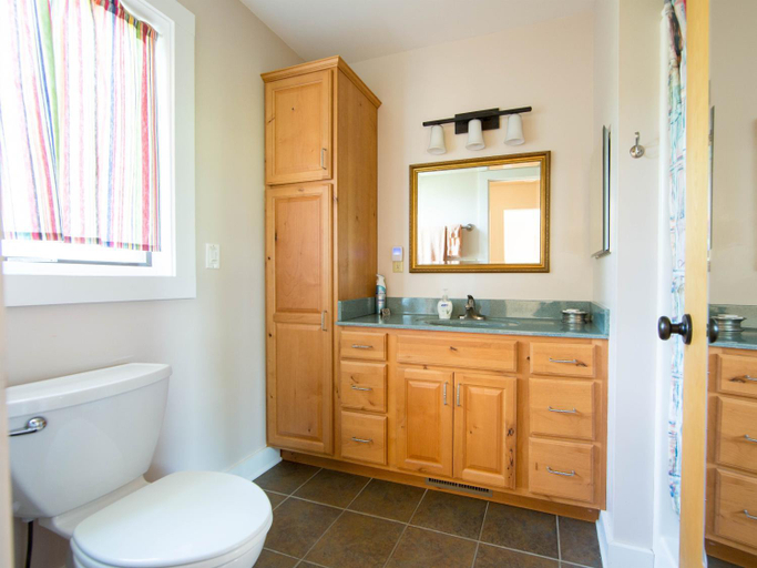 Bathroom, Montfair Resort Farm, Albemarle