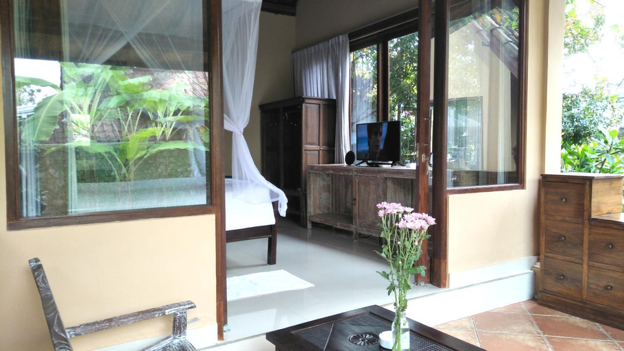 Others 8