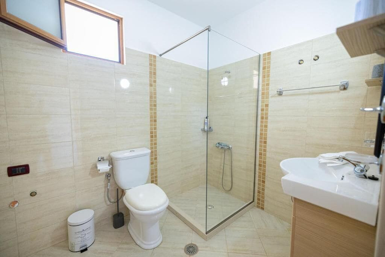 Bathroom 3, Villa Yucca, Vlorës