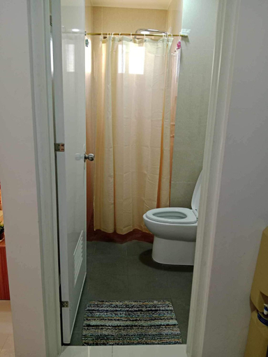 Bathroom, Cozy studio unit in WV Tower 1, Iloilo City