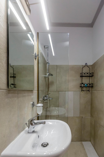 Others 5, VAP Suites, Ionian Islands