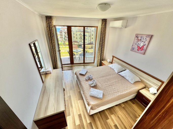 Others 4, Sunshine apartment, Byala