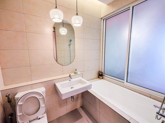 Bathroom 17