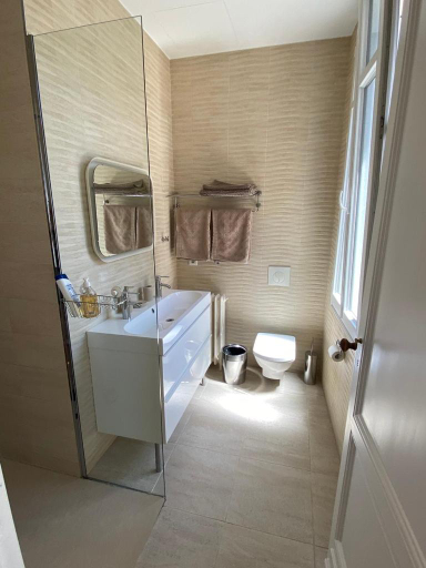 Bedroom 3, La Villa Desvaux de Marigny, Gironde