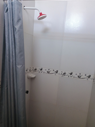 Bathroom 4, Hotel El Remanzo, Islay