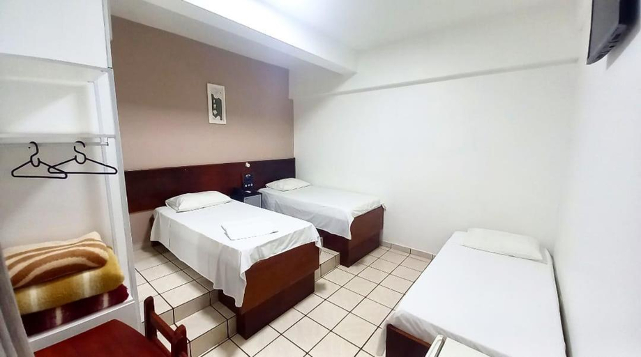 Bedroom 3, Alpha Ville Hotel, Assis