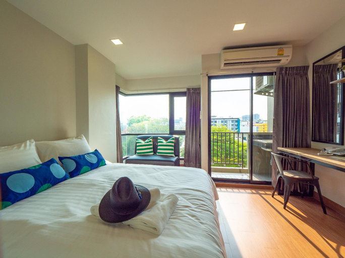 Bedroom 23