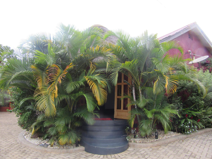 Others 3, Precious Guesthouse, Entebbe