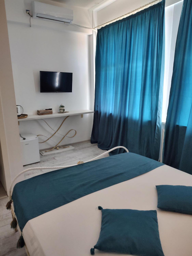 Others 3, Bedaleyl, Pitesti