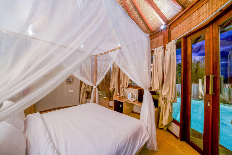 Bedroom 18