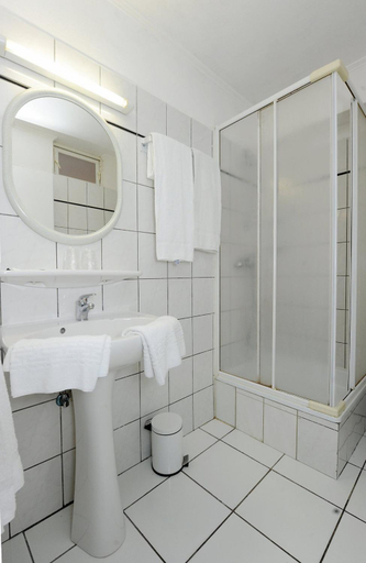 Bathroom 3