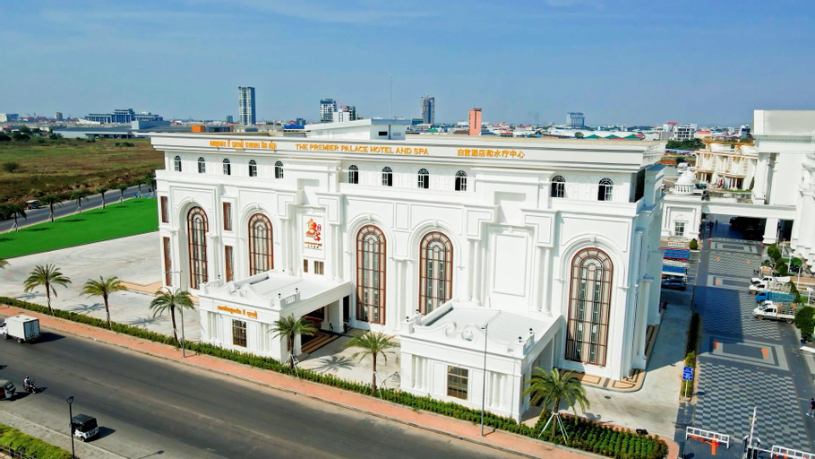 THE PREMIER PALACE HOTEL AND SPA, Ruessei Kaev