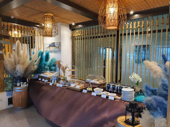 Restaurant 2