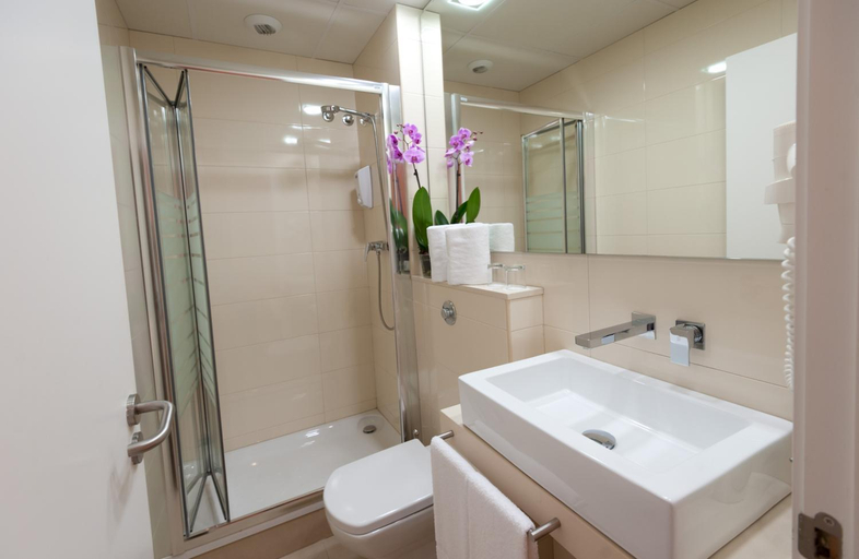 Bathroom 3, BacHome Terrace B&B, Barcelona