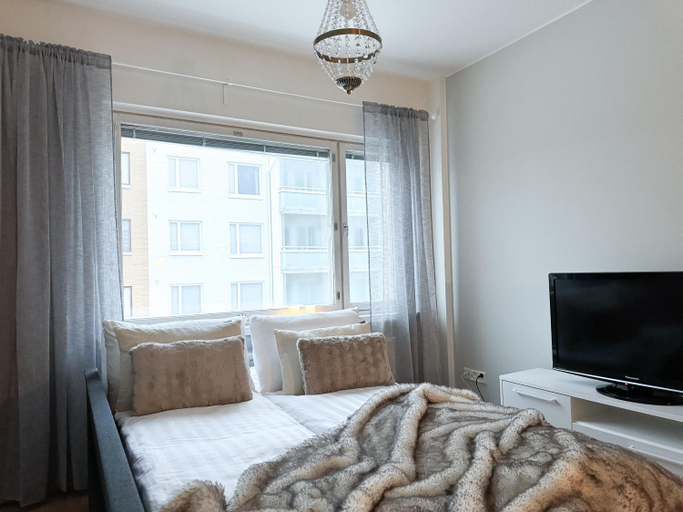 Others 4, Aurora City Suites, Lapland