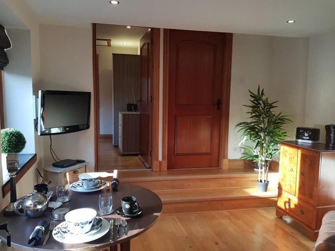 Others 2, The Smiddy Suite, Aberdeenshire