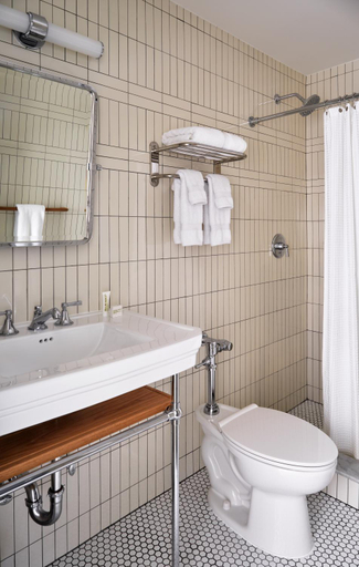 Bathroom 11