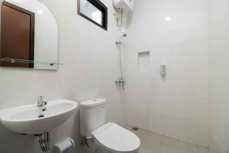 Bathroom 6