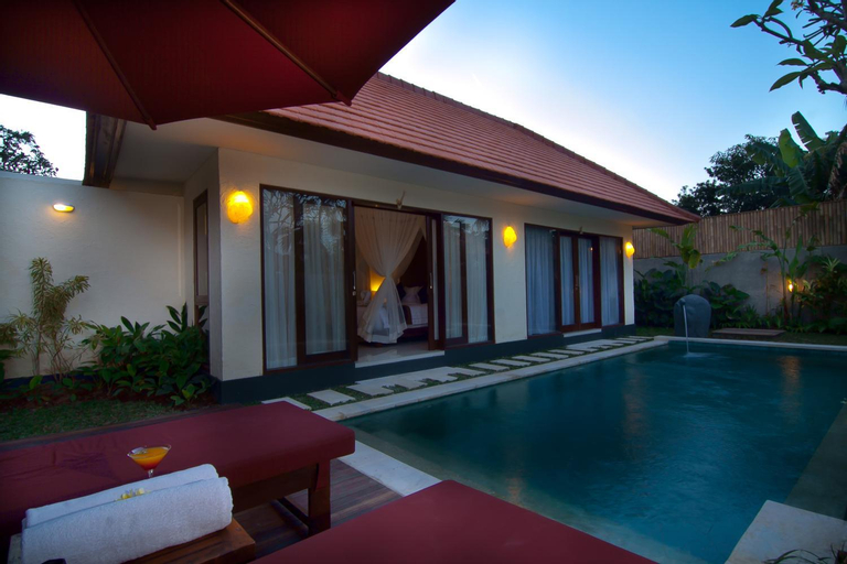 Swimming Pool 5