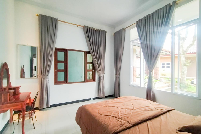 Bedroom 6