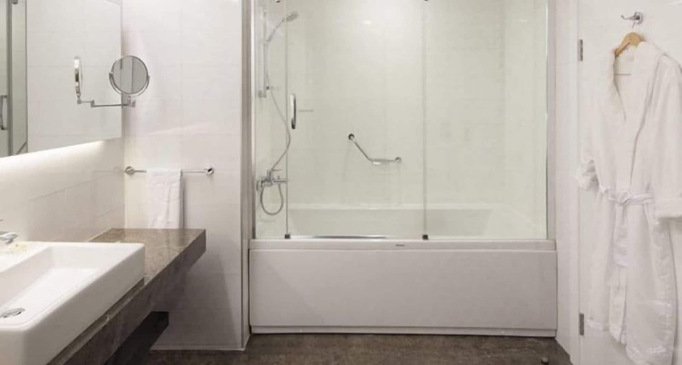 Bathroom 3, Olcahotels, Beyoğlu