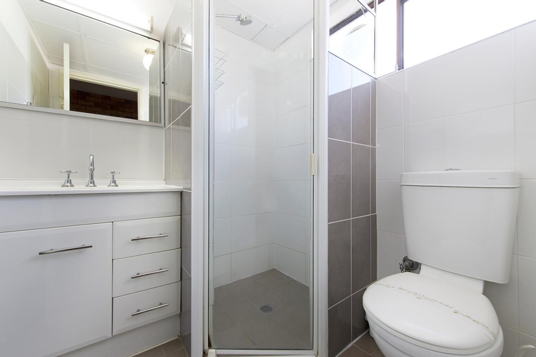 Bathroom 4