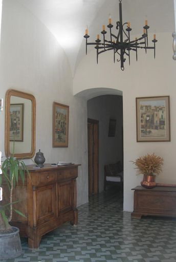 Public Area, A Spelunca, Haute-Corse