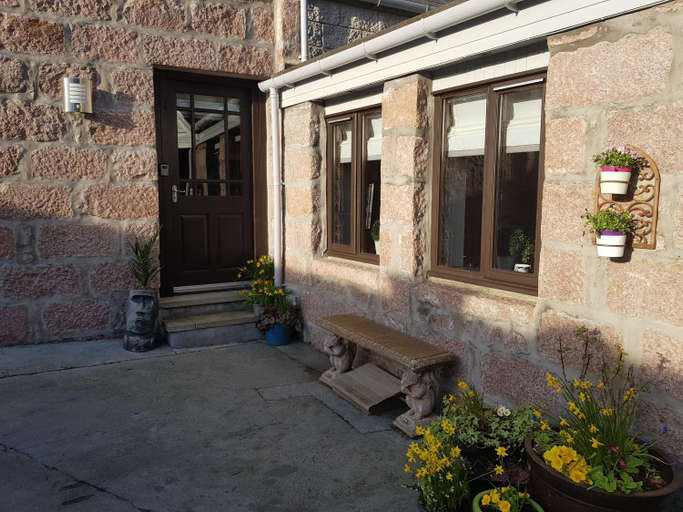 Others 5, The Smiddy Suite, Aberdeenshire