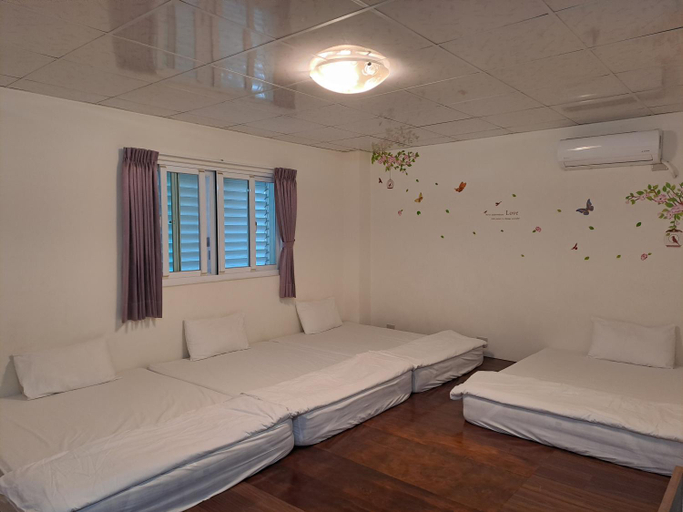 Others 3, Blue Ocean Bay, Pingtung