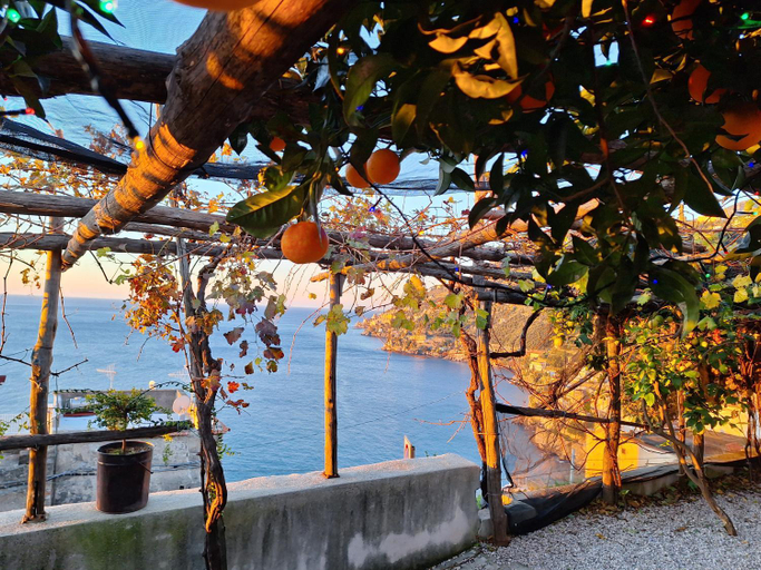 Others 4, TakeAmalfiCoast Main House, Salerno