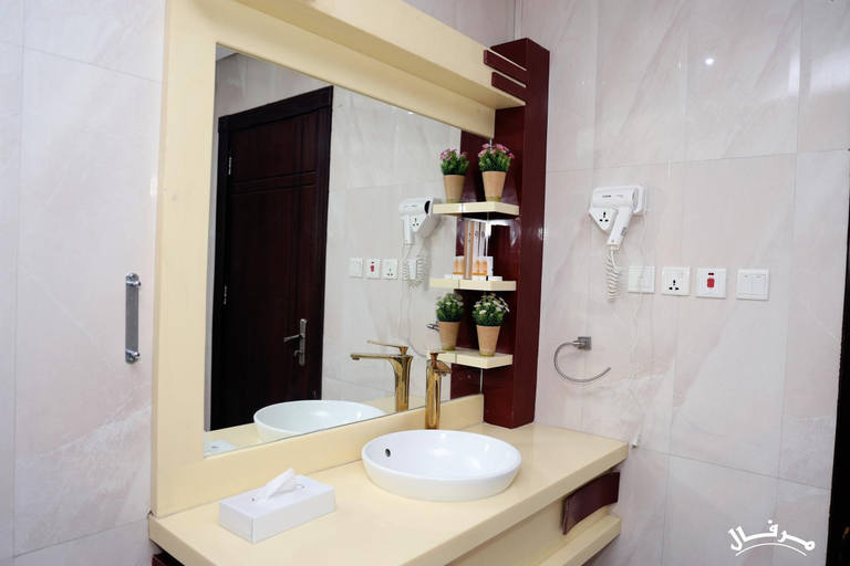 Bathroom 5, Merfal Serviced Apartments – Royal , Riyadh