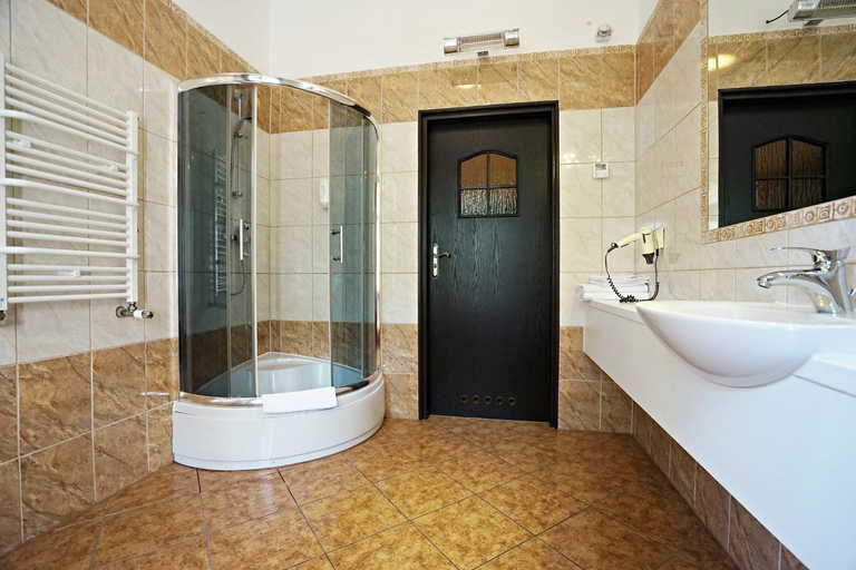 Bathroom 3, Zamek Krolewski we Wschowie, Wschowa