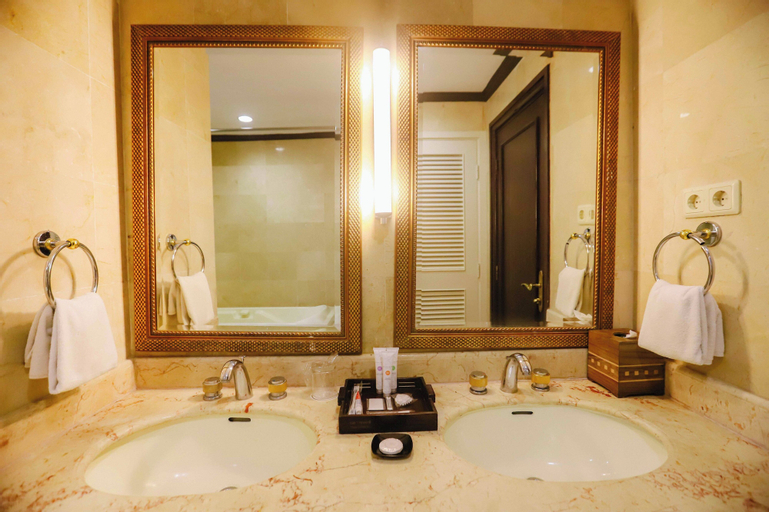 Bathroom 3