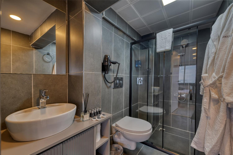 Bathroom 4, Swans Hotel Old City Grand Bazar, Fatih