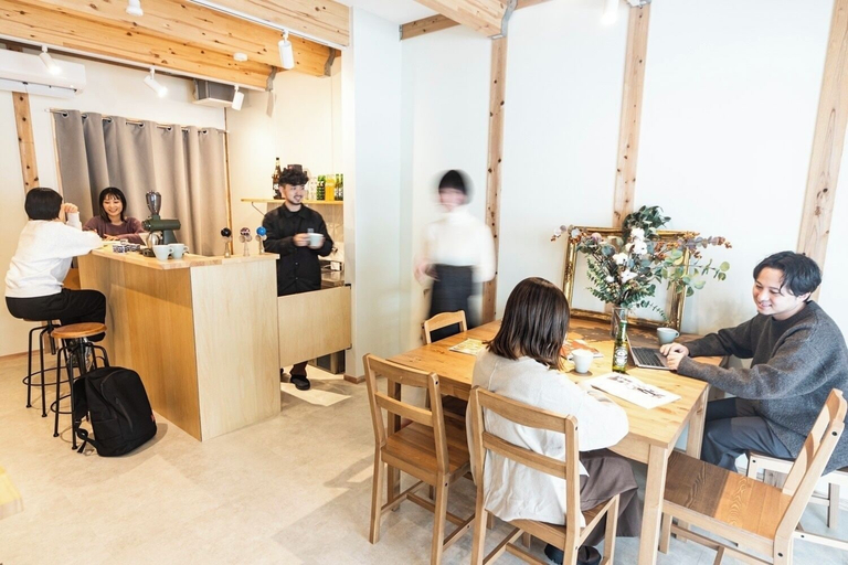 Food & Drinks 5, Fukuoka Guesthouse CAMP, Fukuoka